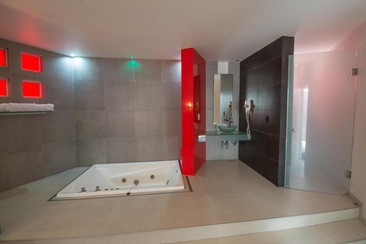 Auto Hotel Hacienda Arriba Леон Екстериор снимка