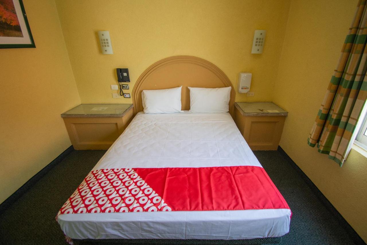 Auto Hotel Hacienda Arriba Леон Екстериор снимка