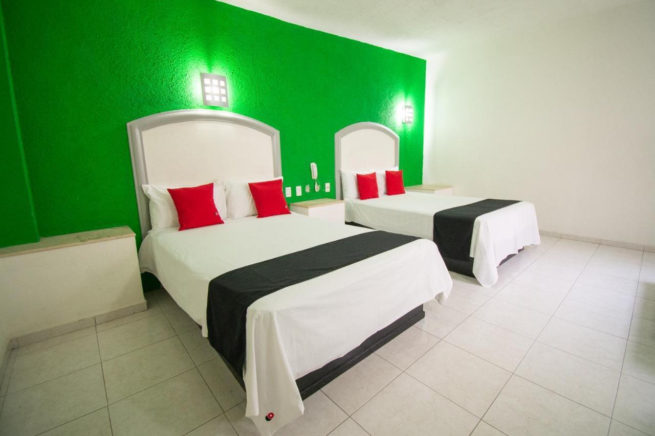Auto Hotel Hacienda Arriba Леон Екстериор снимка